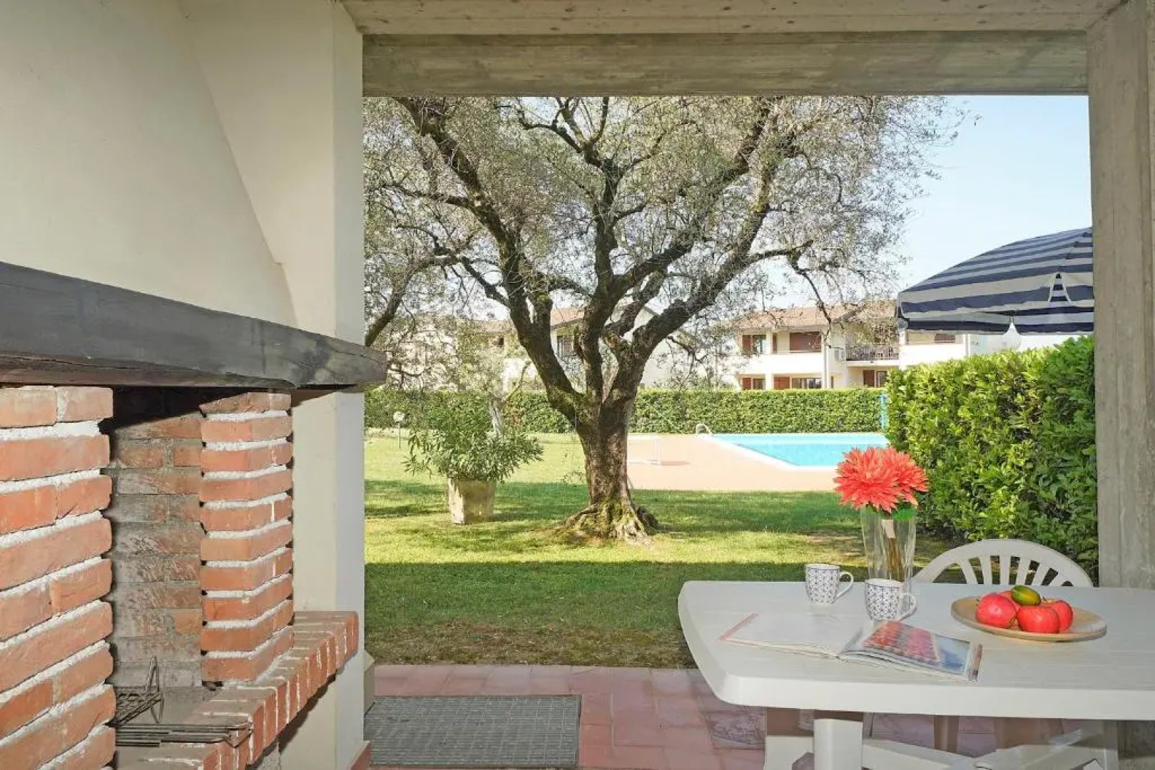 Lina's Apartment  in Moniga del Garda