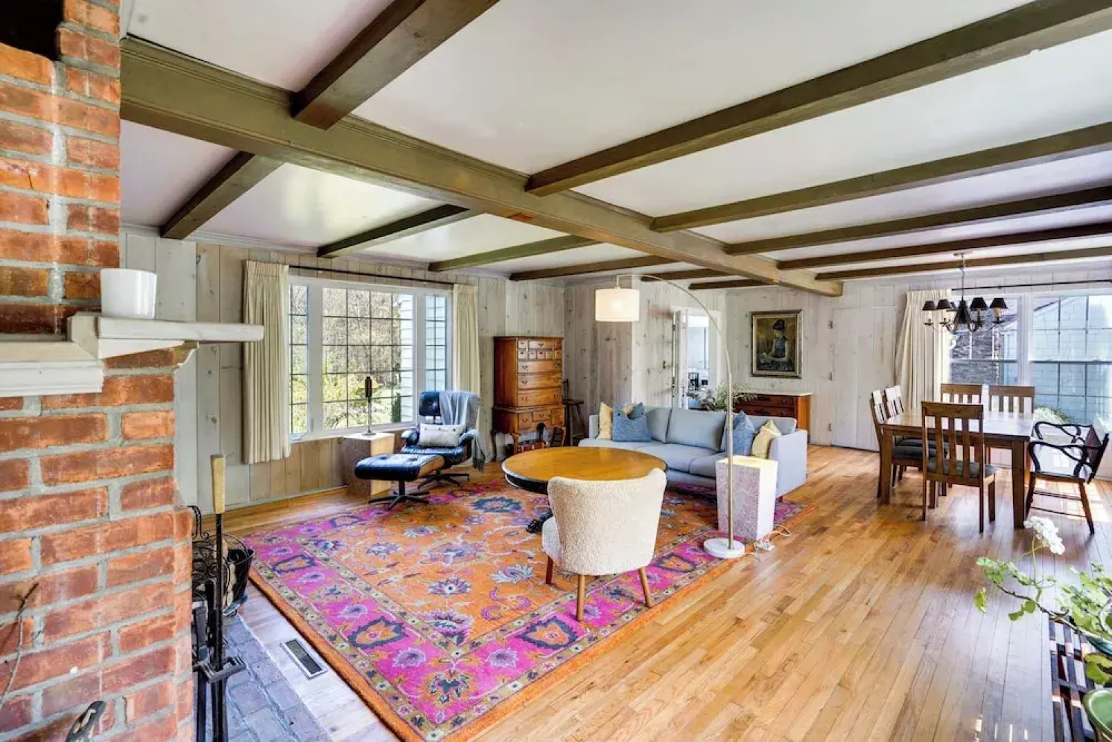 Quaint Woodstock Escape - 2 Mi to Tinker St!