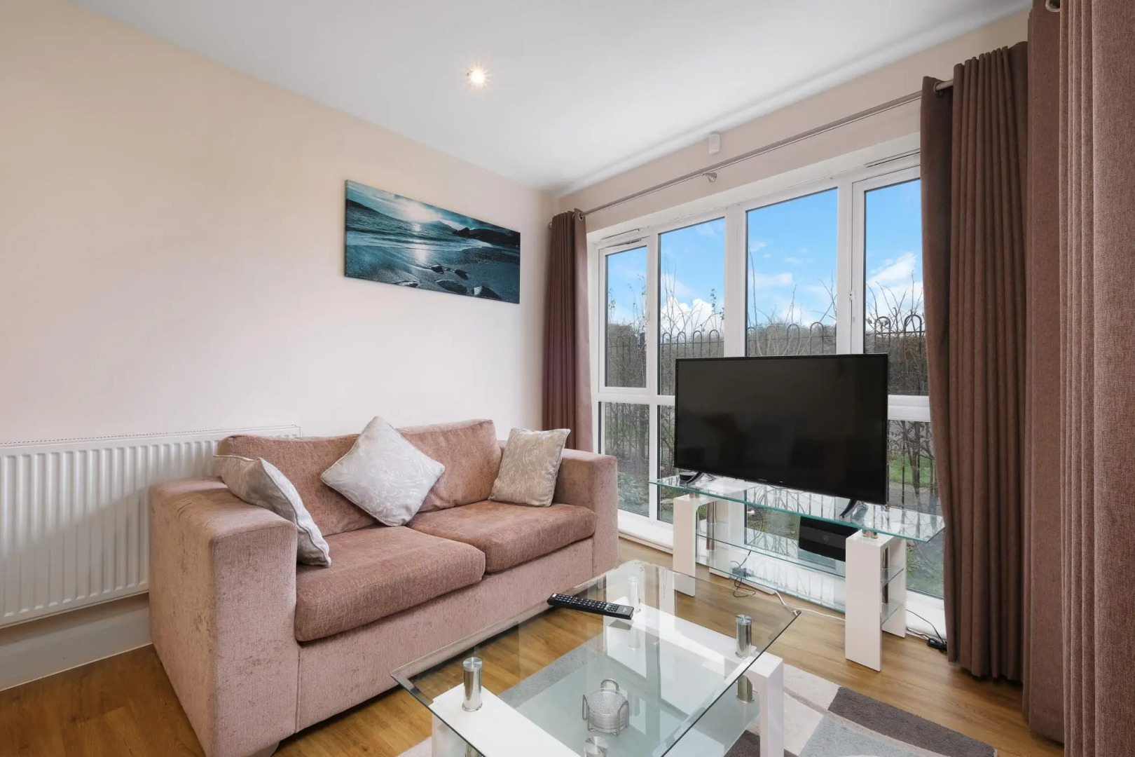 London Heathrow Living Serviced Apartments - Apt 3