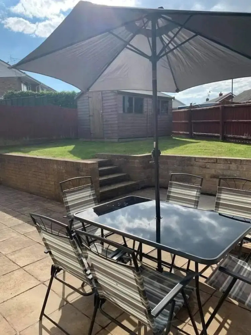 Cozy Beach House in Sandown - 3 Bedrooms