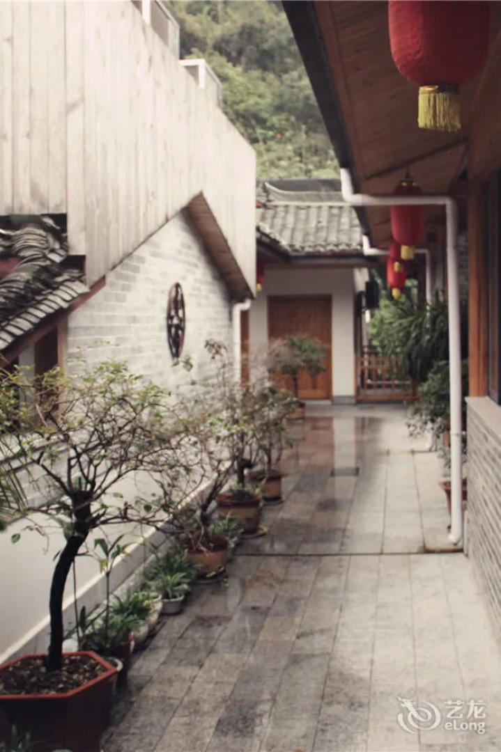 Samtia Holiday Hotel