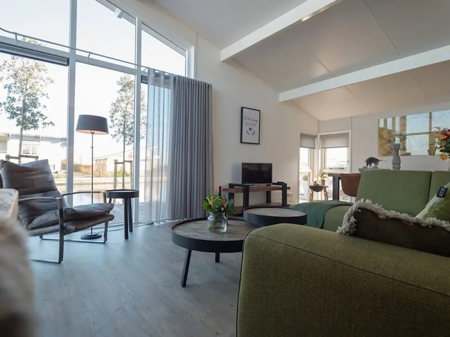 Modern Furnished Holiday Home With a Private Jetty in Lemmer