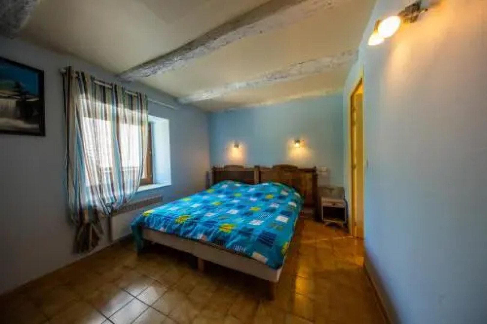 Les Rives Du Lac Du Laouzas