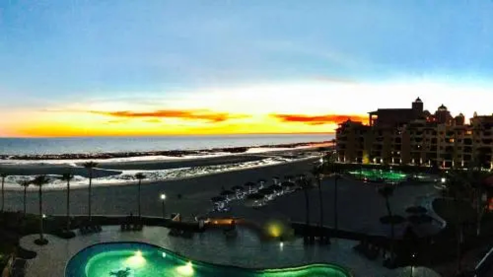 Sea-esta Condo On The Beach