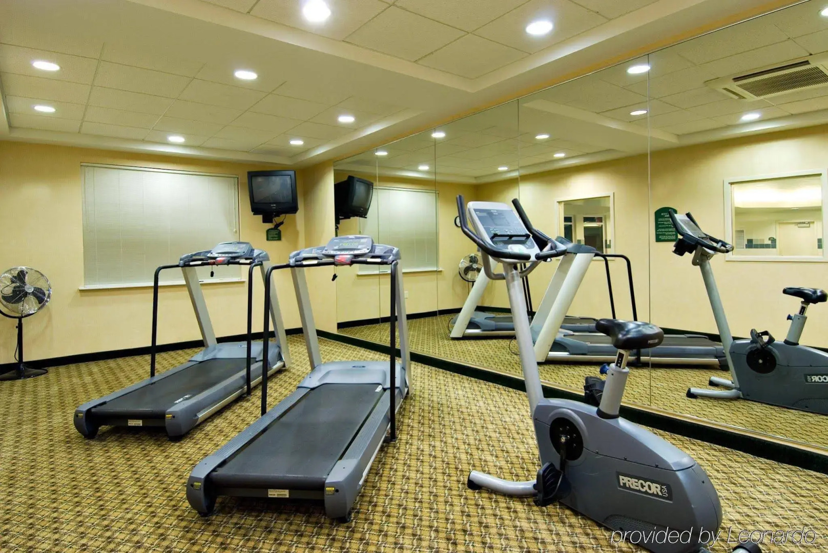 Holiday Inn Express Hotel & Suites Medford-Central Point by IHG