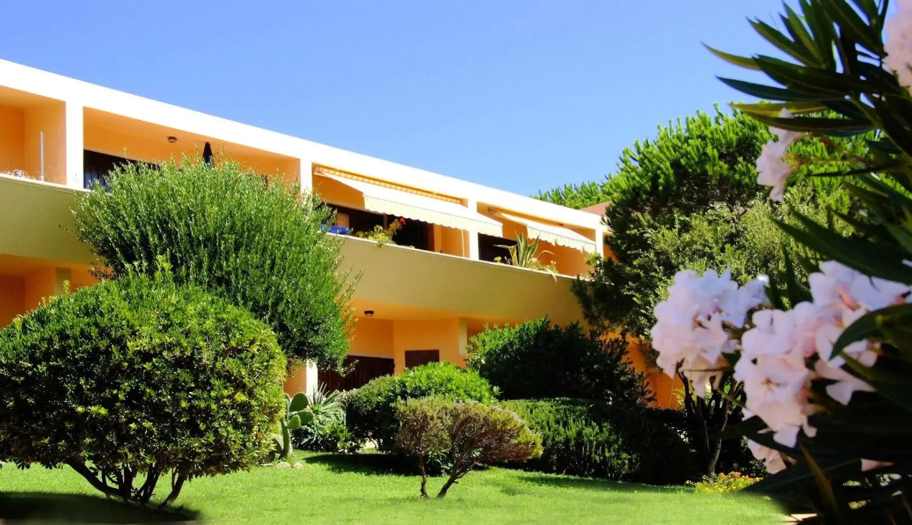 Felix Hotels – Residence Hotel Costa Serena