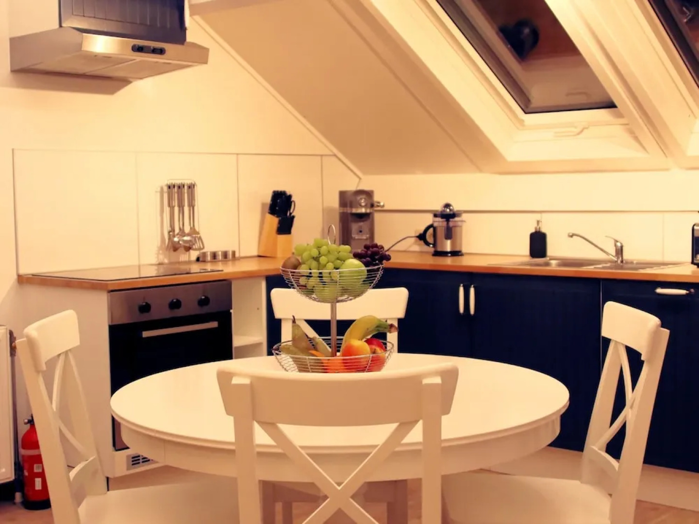 Apartment with One Bedroom in Waterloo, with Wifi