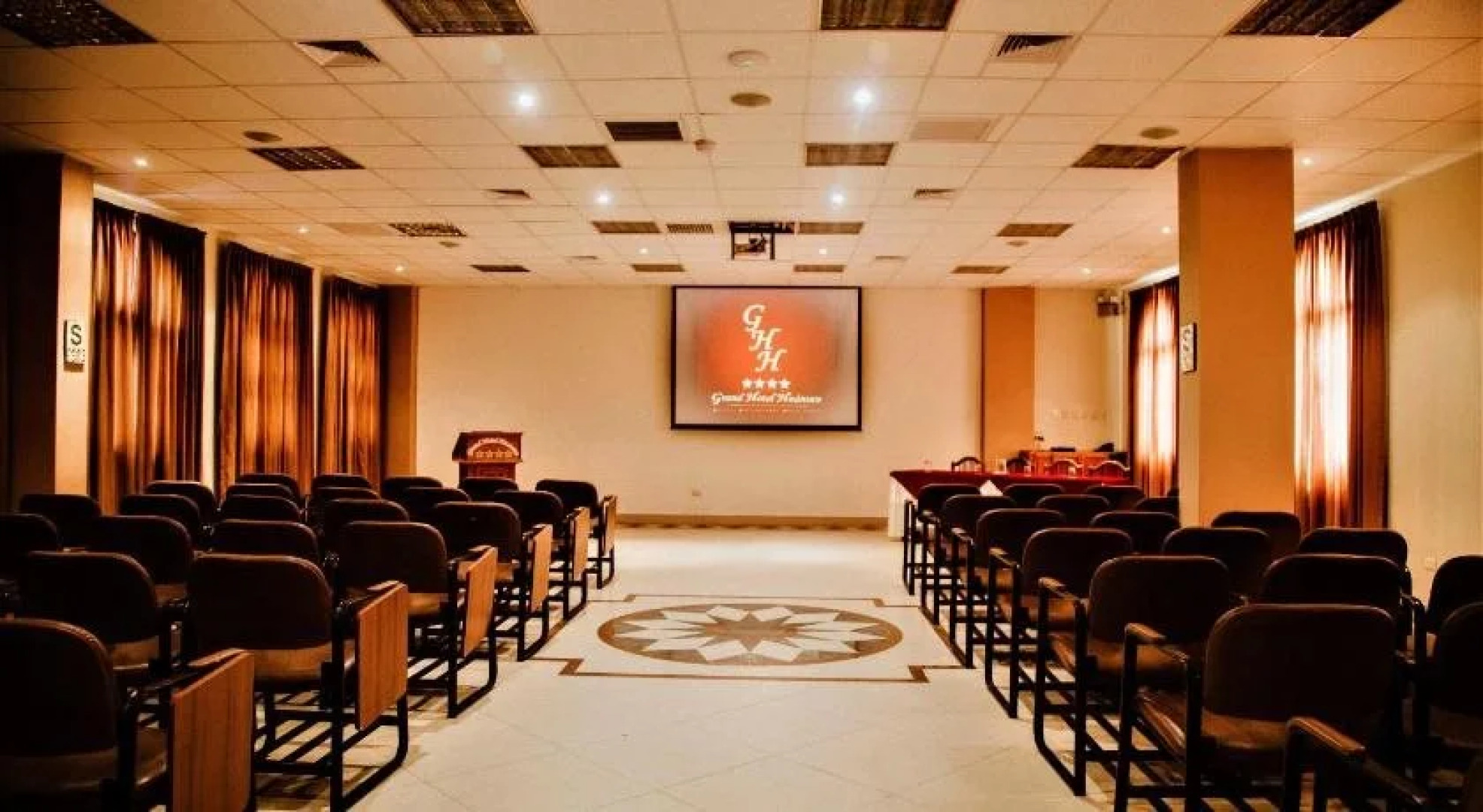 Grand Hotel Huánuco