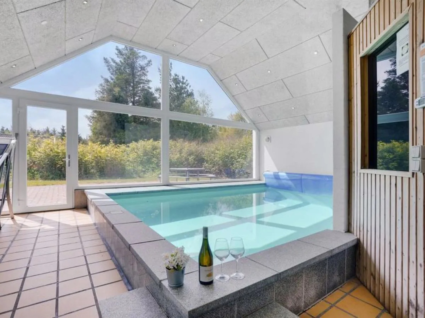 "Ayu" - 2.3km from the sea in NW Jutland