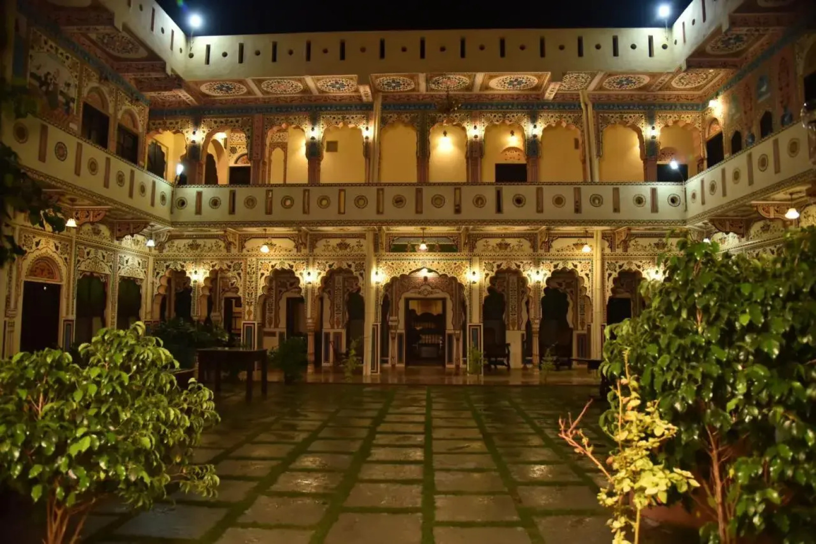 Hotel Shahi Palace