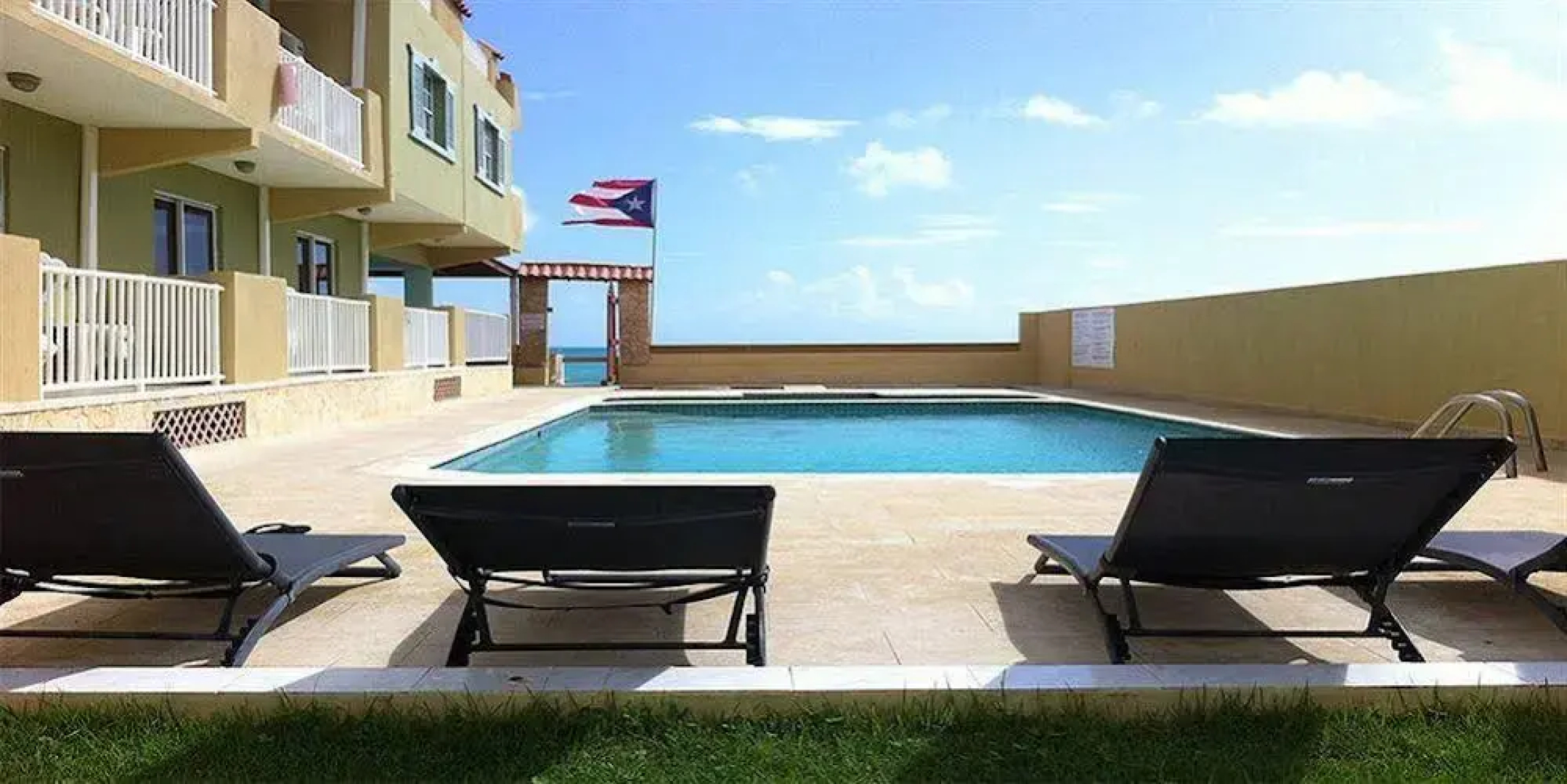 Yunque Mar Beach Hotel