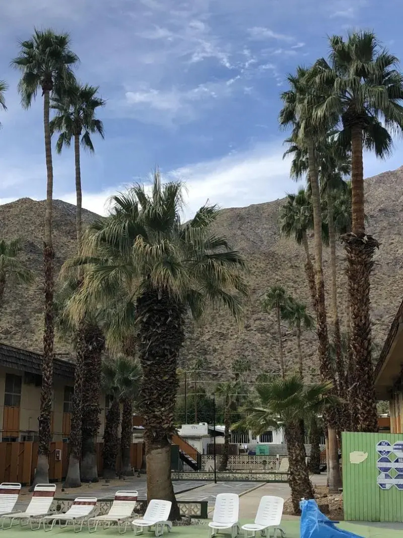 Desert Lodge