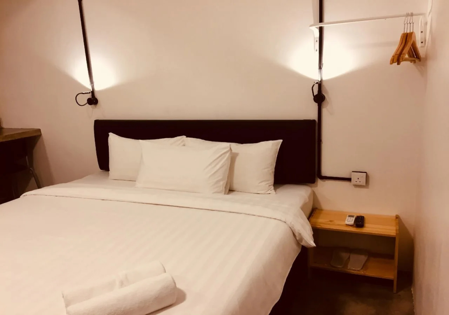 Suite 18 Boutique Hotel - Hostel