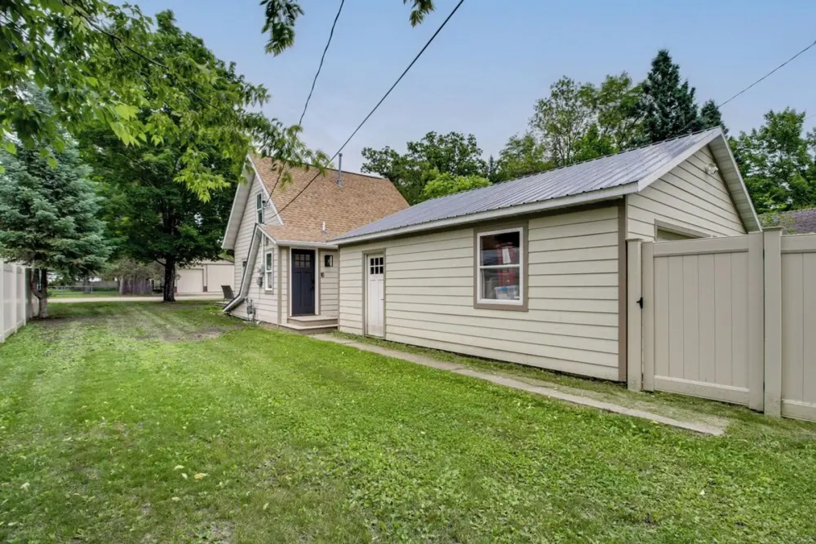 Stylish 'crosby Cottage' - 1 Mi to Serpent Lake!