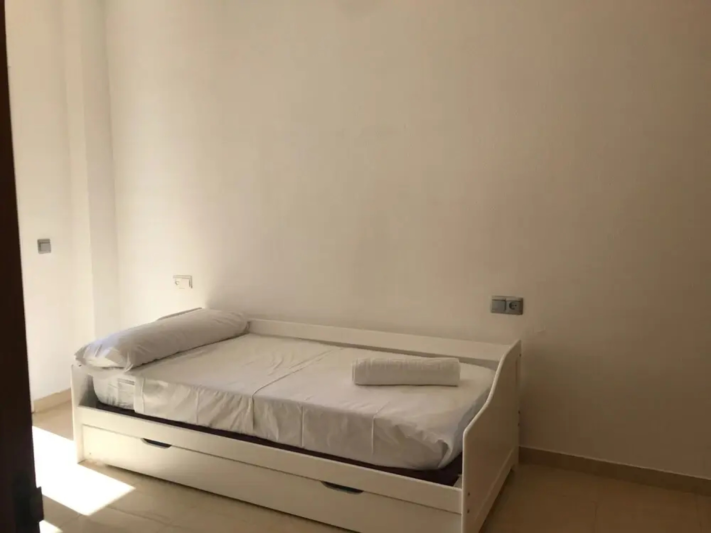 Espectacular residencial en 1ª linea con piscina