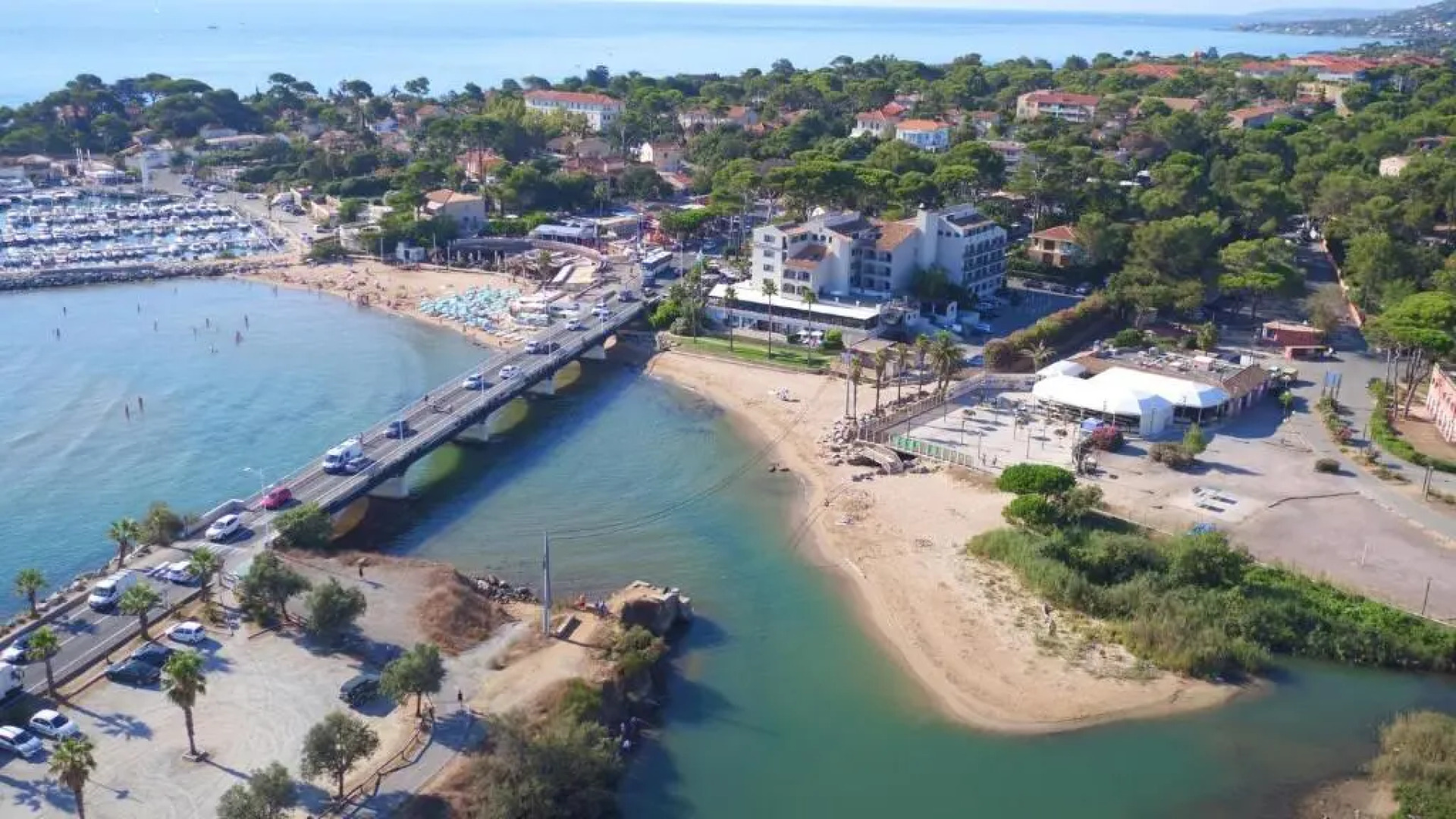 mobil home neuf 2 chambres 6 personnes Saint Aygulf plage