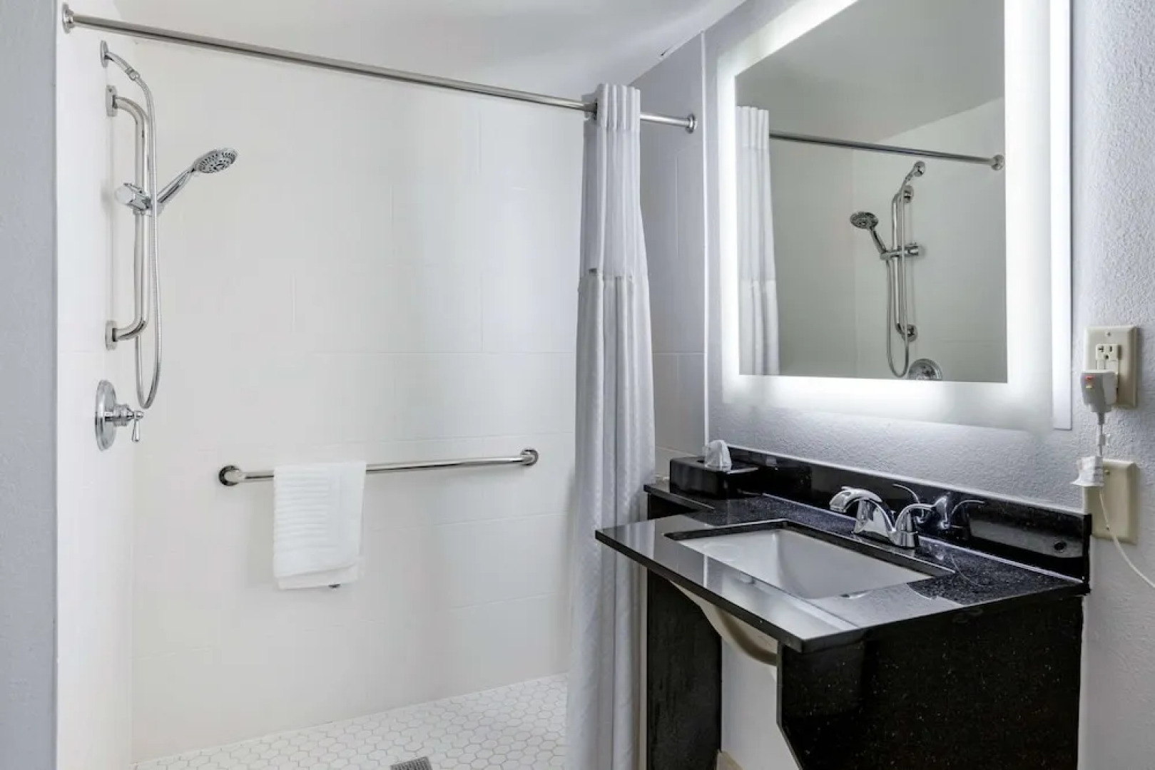 Wingate By Wyndham Flint / Grand Blanc