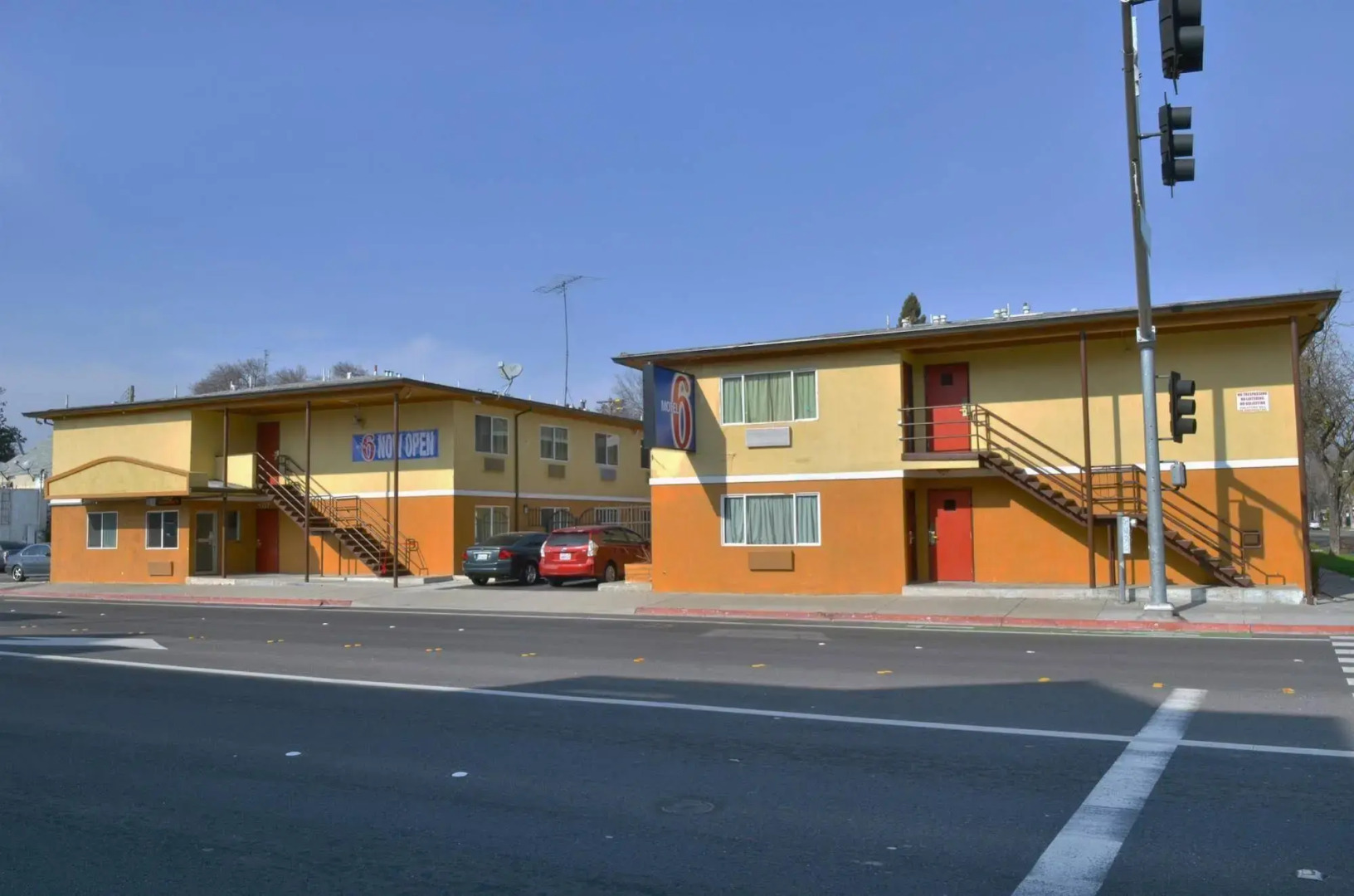 Motel 6 Modesto, CA - Downtown