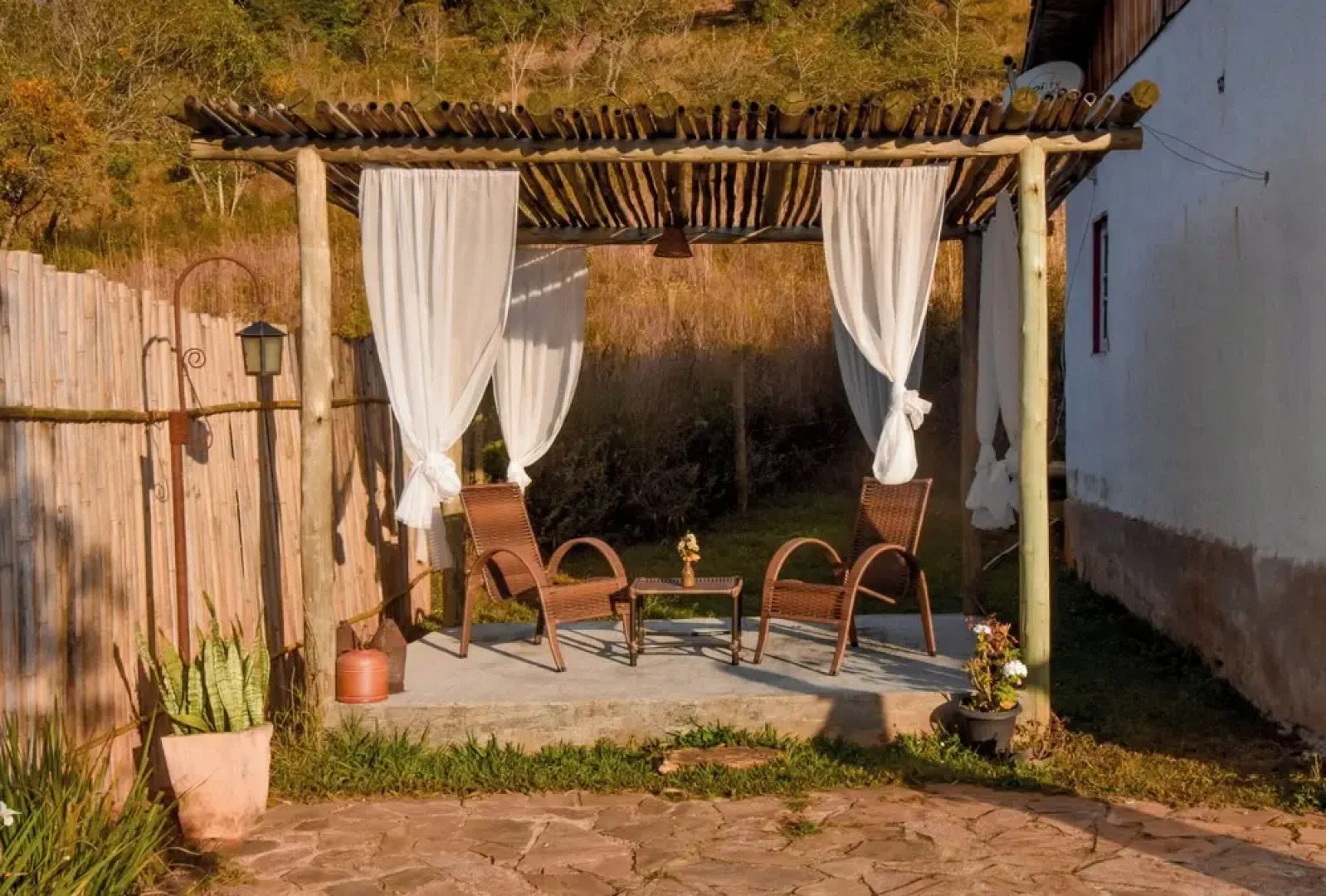 Serra a vista chalés