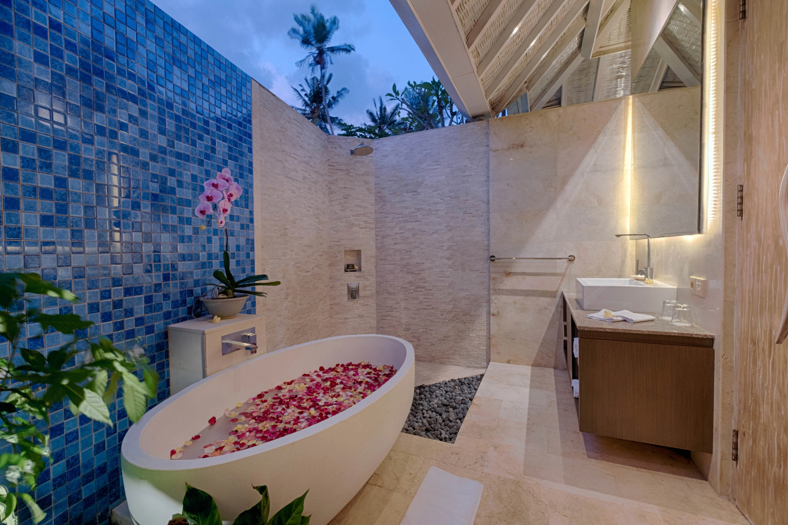 Kutus Kutus Saba Beach Villa