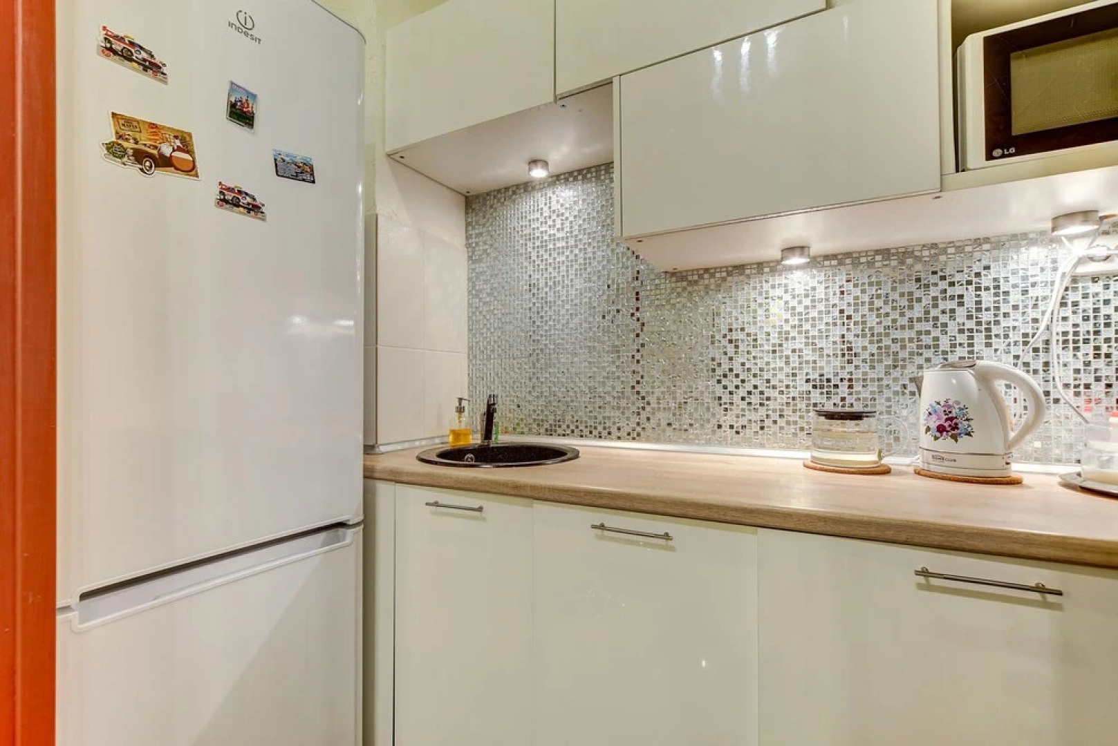 Avrora apartments Malaya Morskaya 16