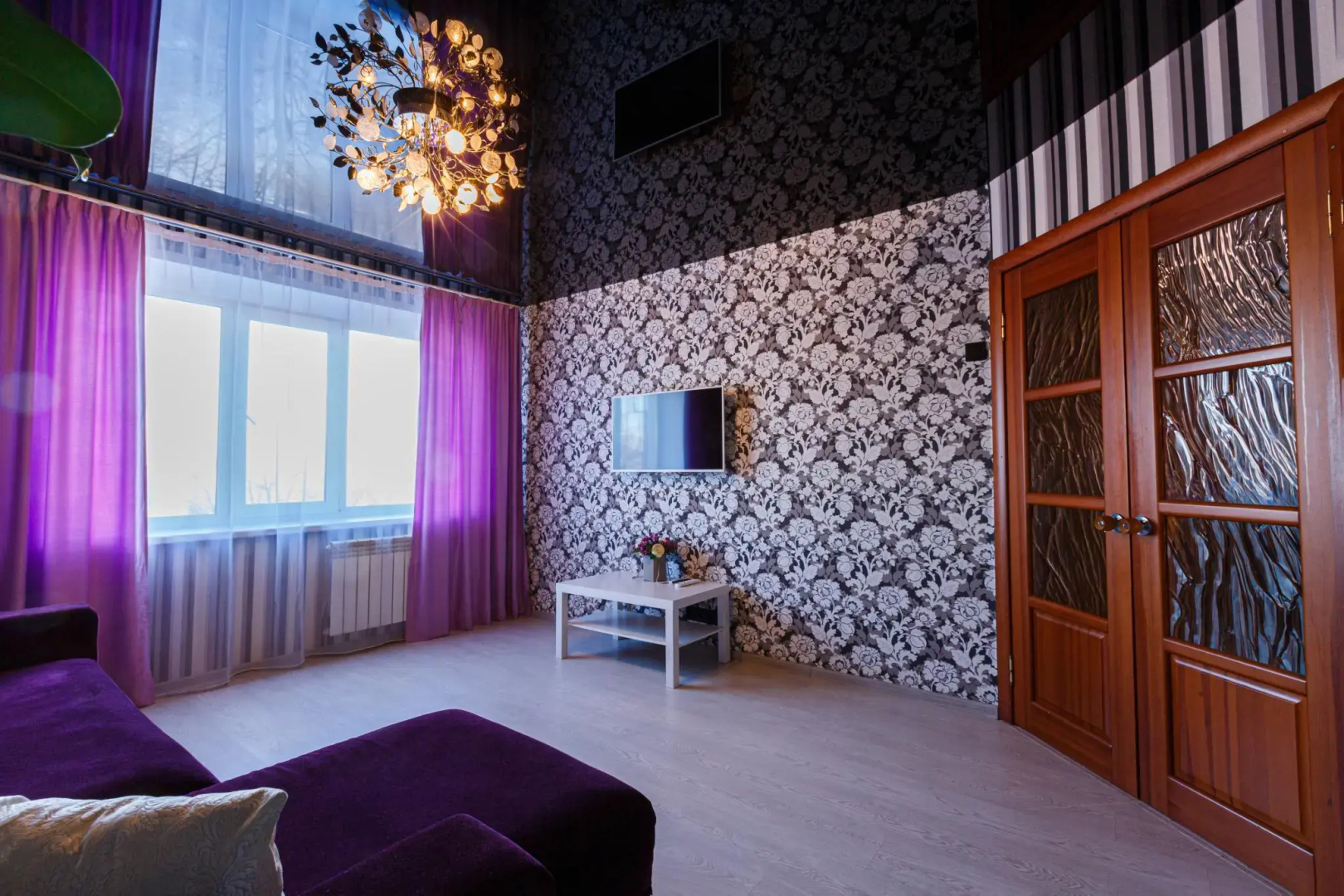 Апартаменты на улице 50 лет ВЛКСМ 11