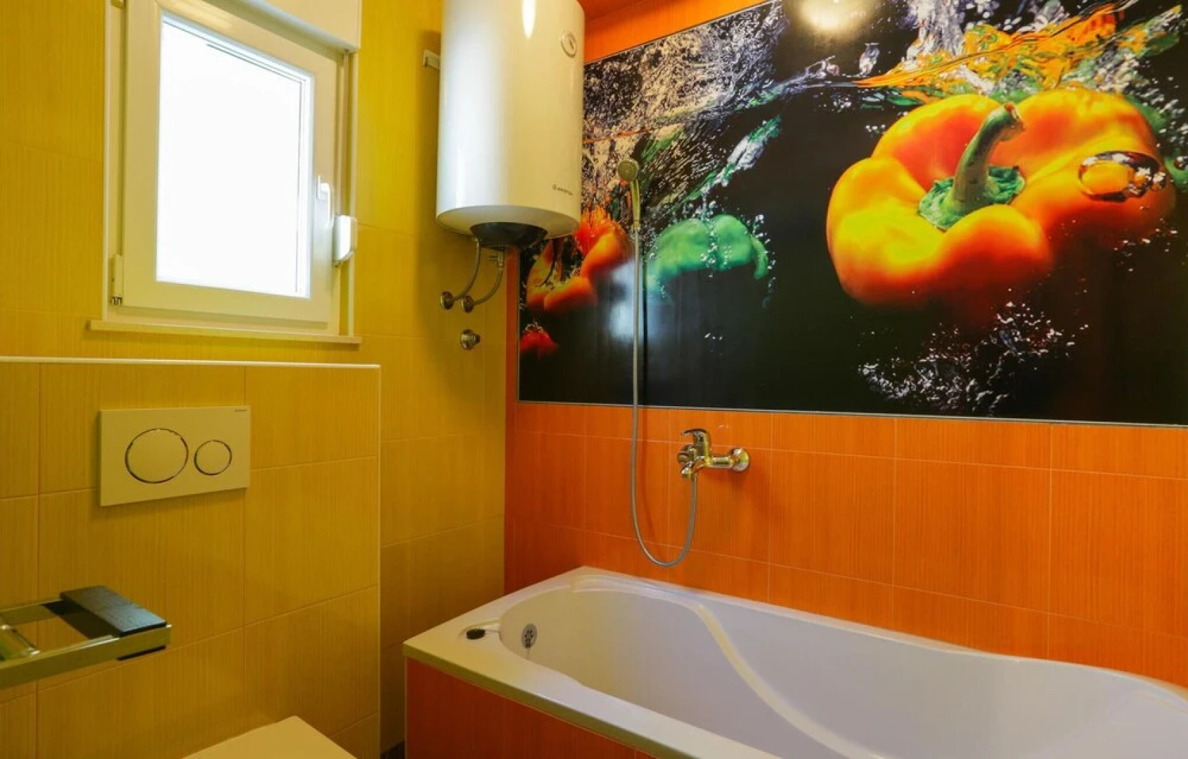 Amazing Home in Donje Sitno with Outdoor Swimming Pool, Hot Tub & 4 Bedrooms