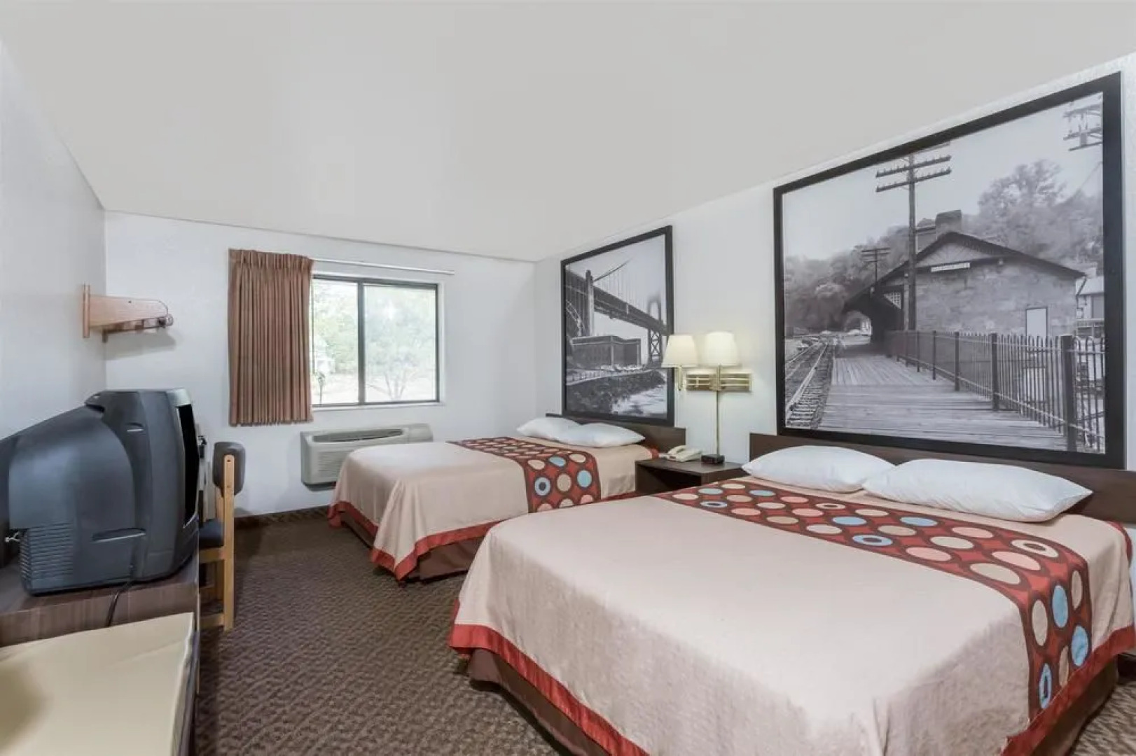 Super 8 Prince Frederick