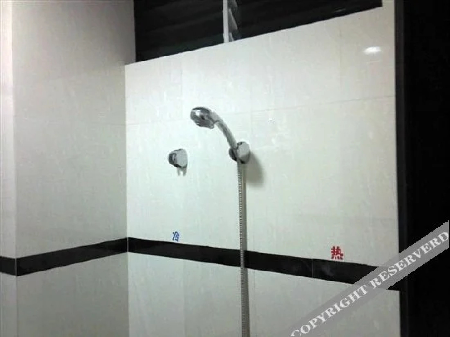 Wangyijia Business Hotel