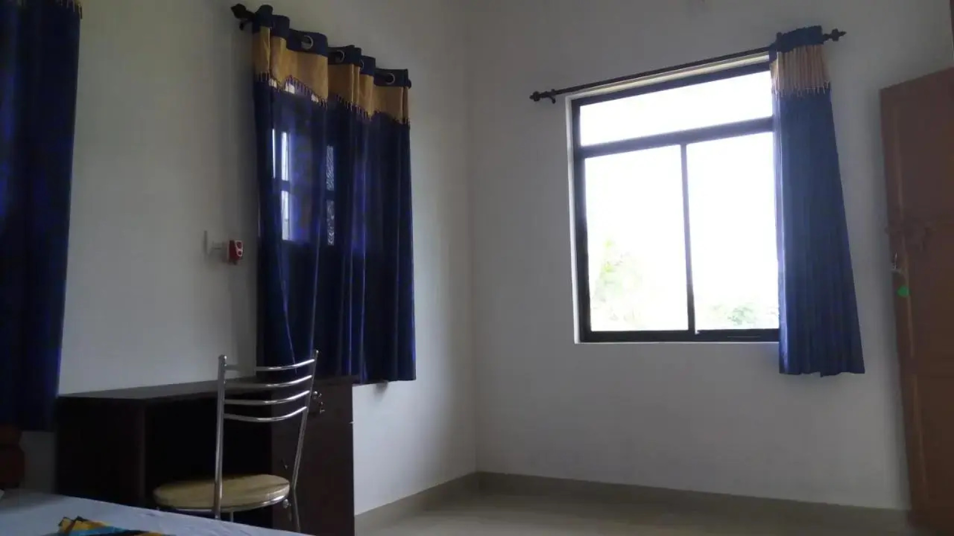 Sea Breeze Beach Home Stay