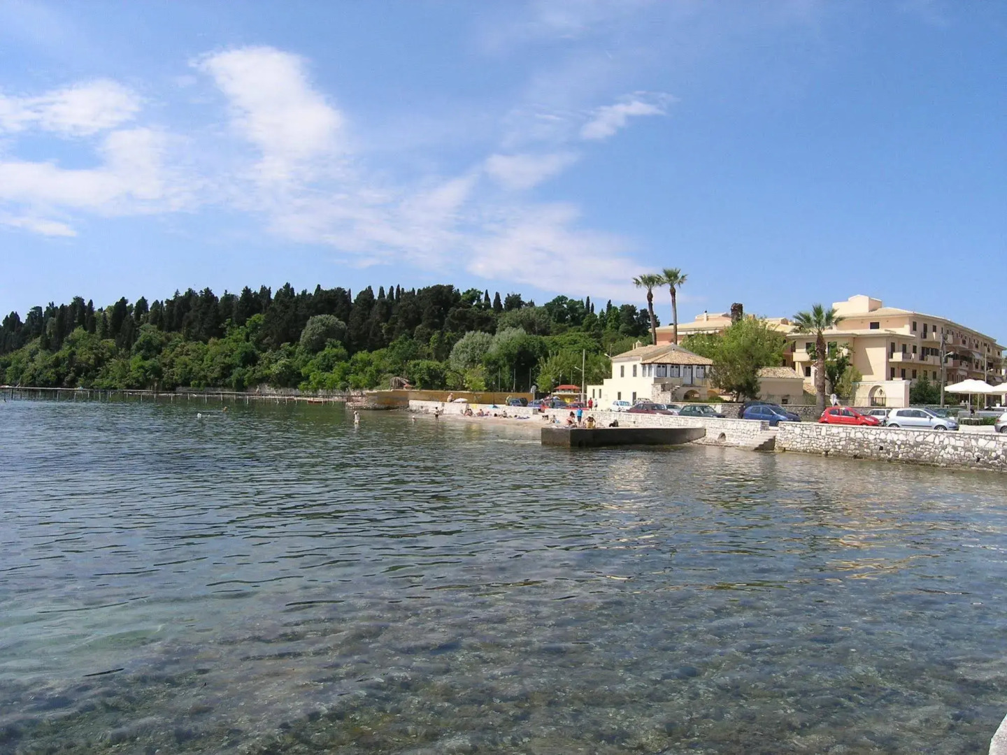 Garitsa bay Apartment
