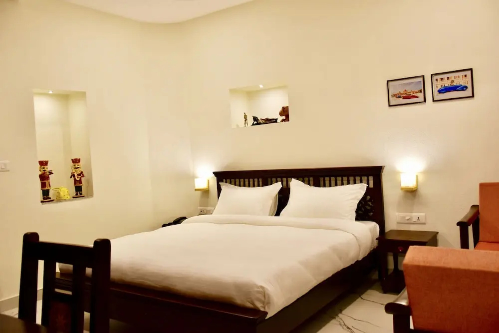 Royal Heritage Guest House