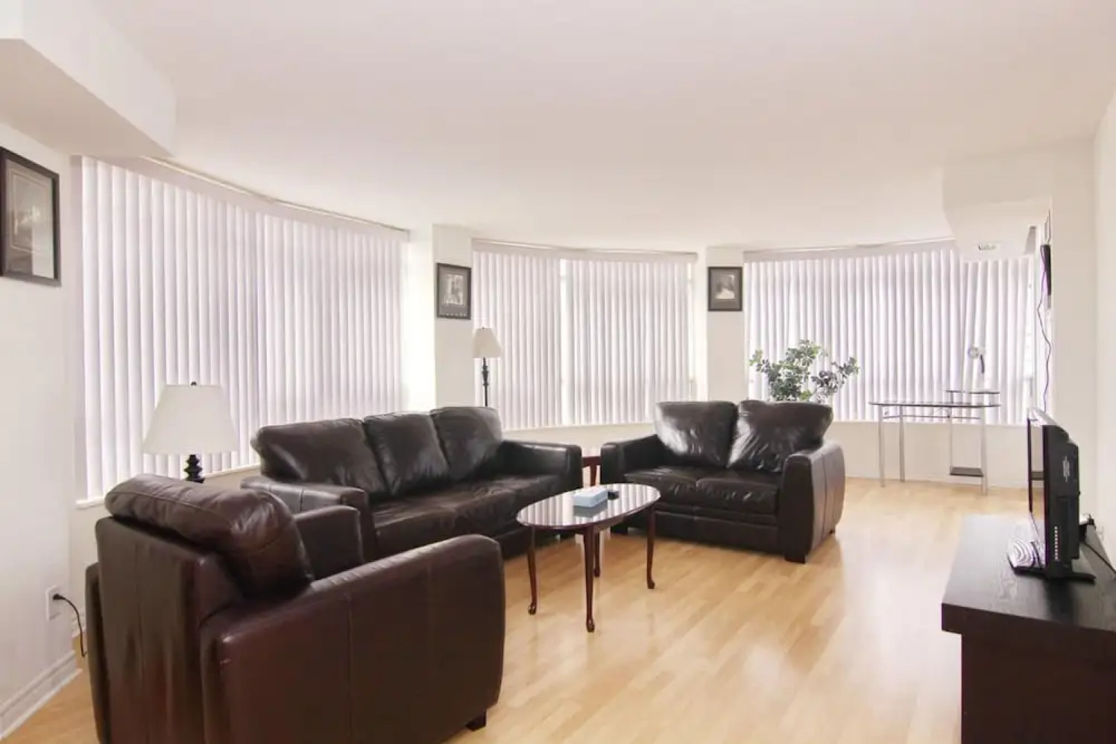 Pelicanstay at Square One Mall