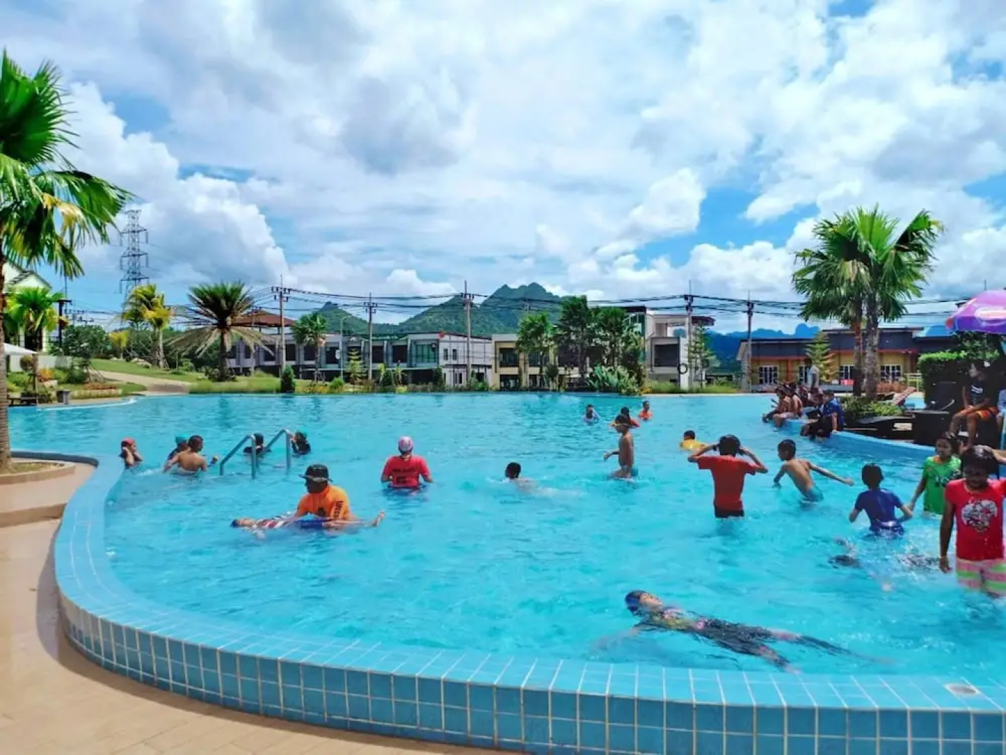 Saichon Grand View Resort