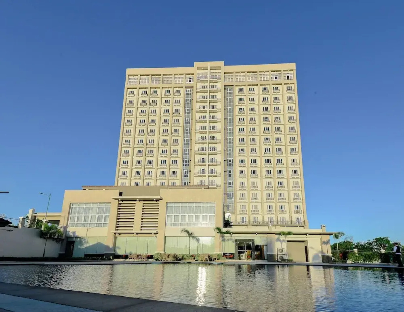 Sotogrande Hotel and Convention Center Batangas