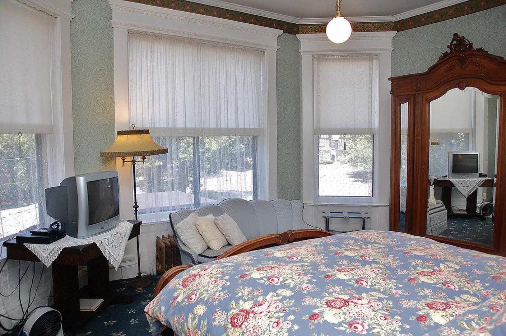 The Grand Anne Bed and Breakfast