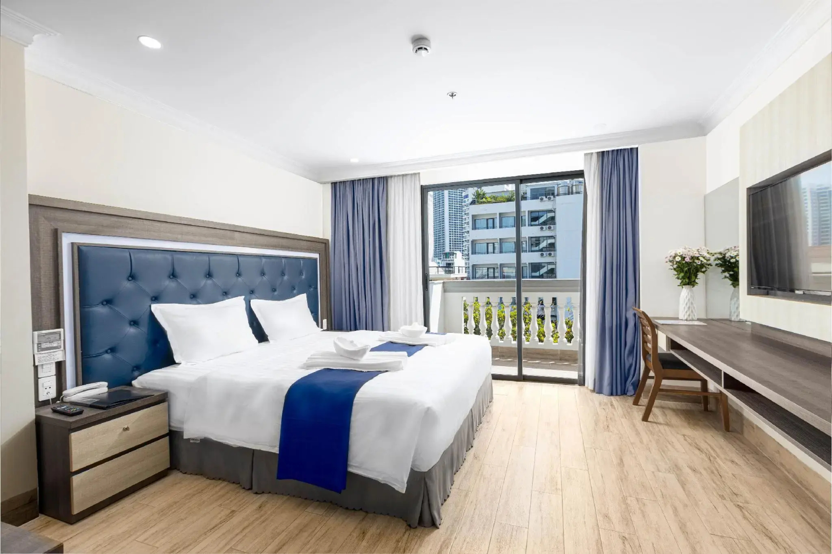 Seven Seas Hotel and Apartment