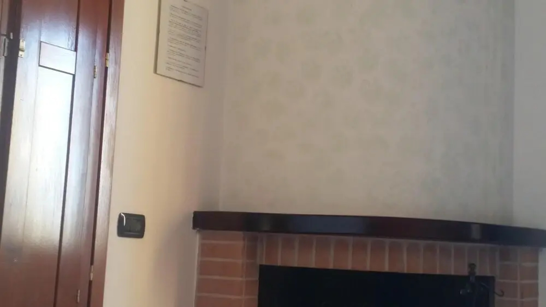 Edera Apartment in a No Kids Farmhouse, up to 6 People