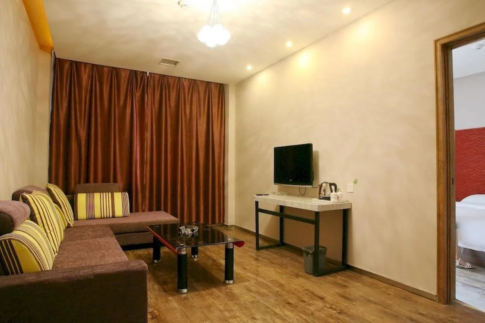 Tosun Holiday Hotel - Luoyang