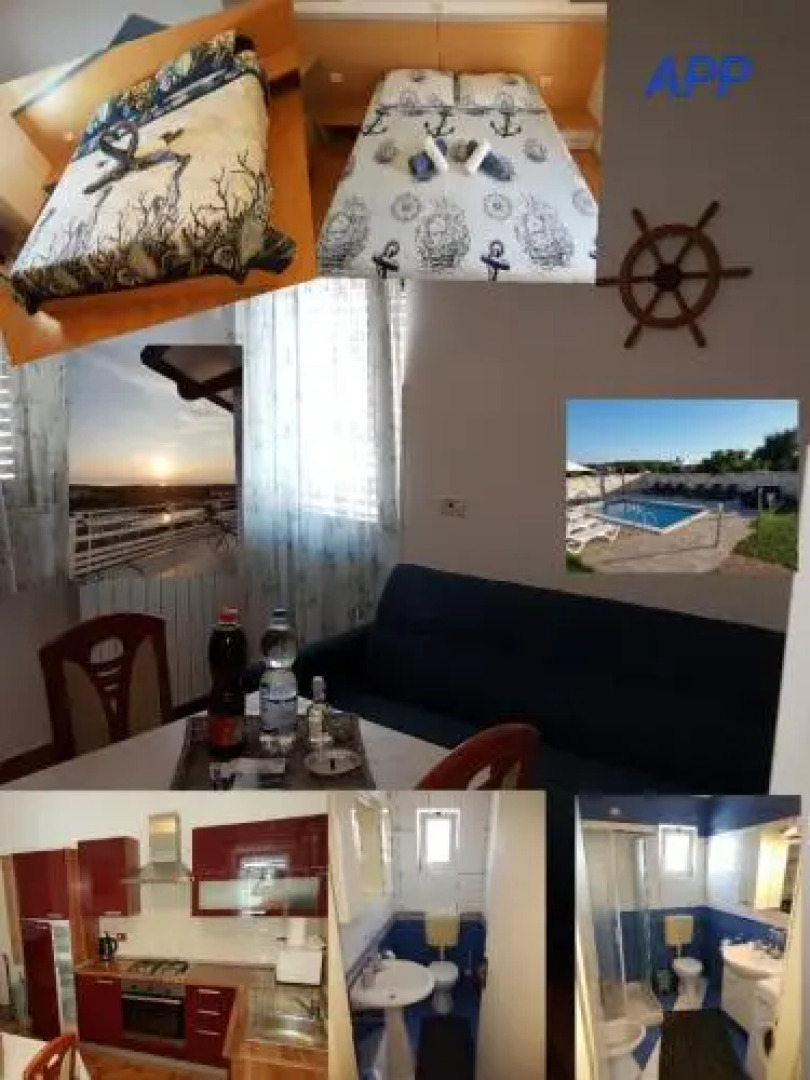 Apartments & Rooms Villa Adamović