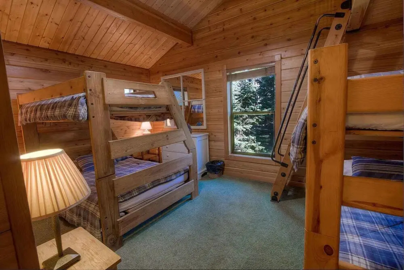 Smokey Joes - 5 Br Cabin