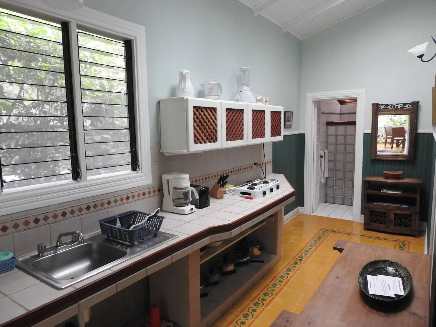 Playa Negra Guesthouse