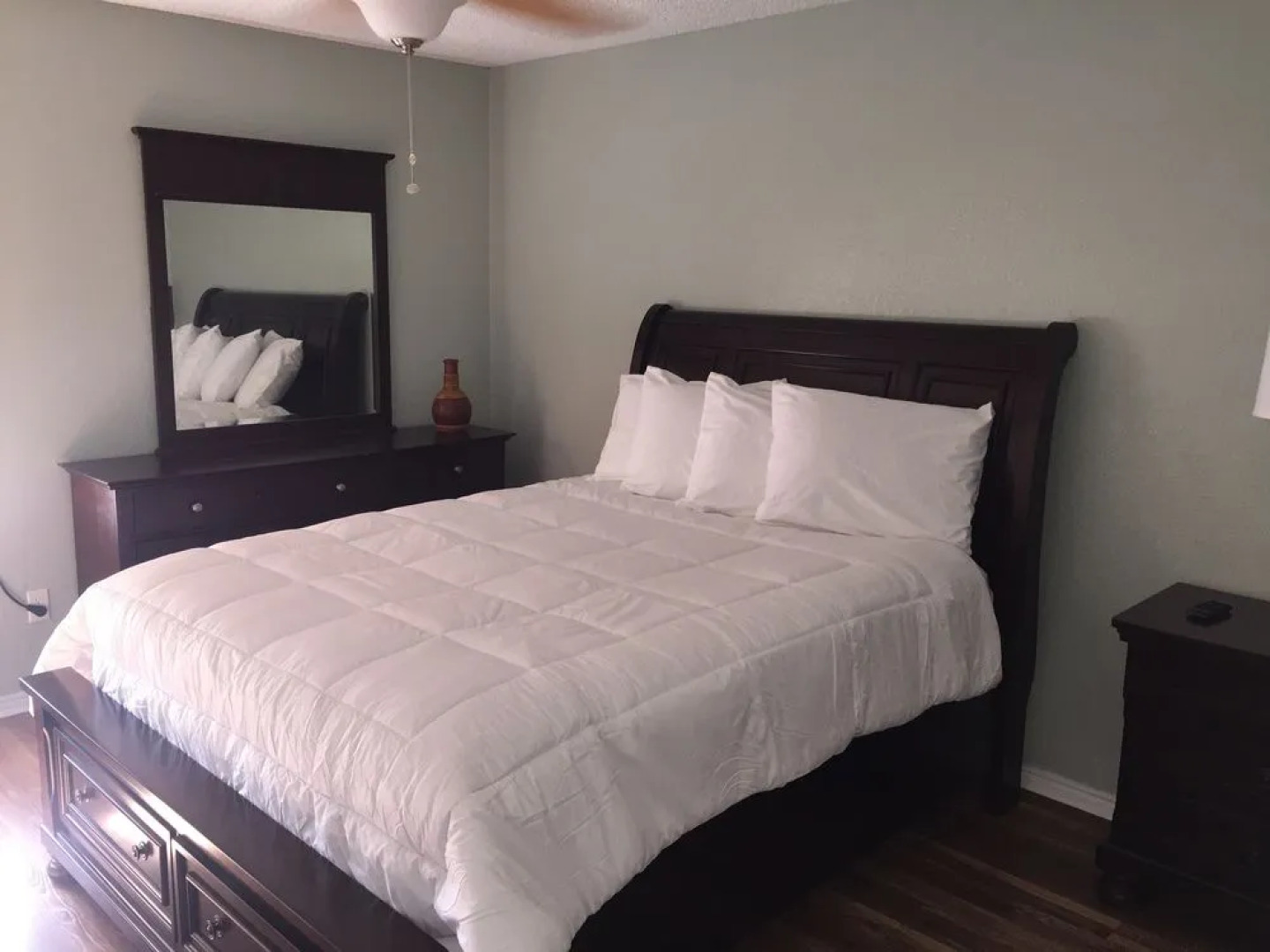 Four Horseman Travel Lodge