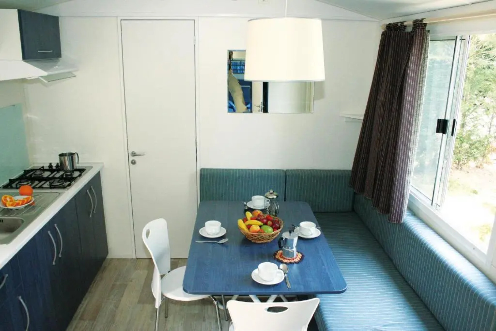 Happy Camp mobile homes in Camping Village Paestum