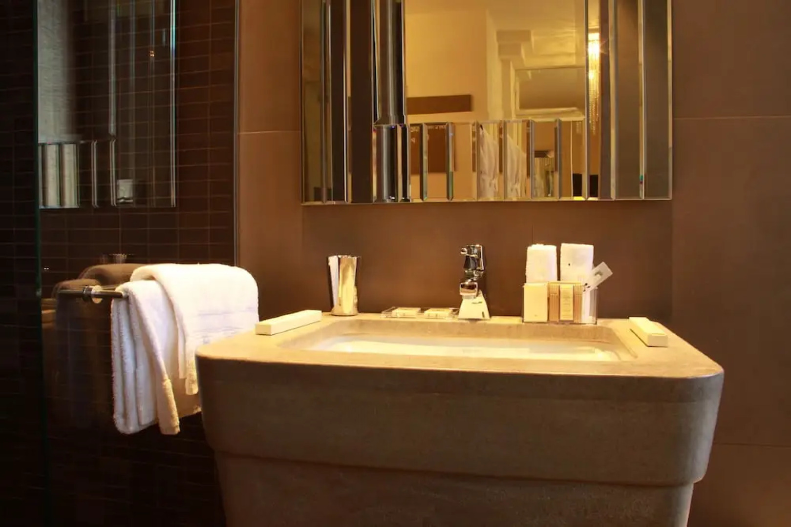 Balneum Boutique Hotel & B&B