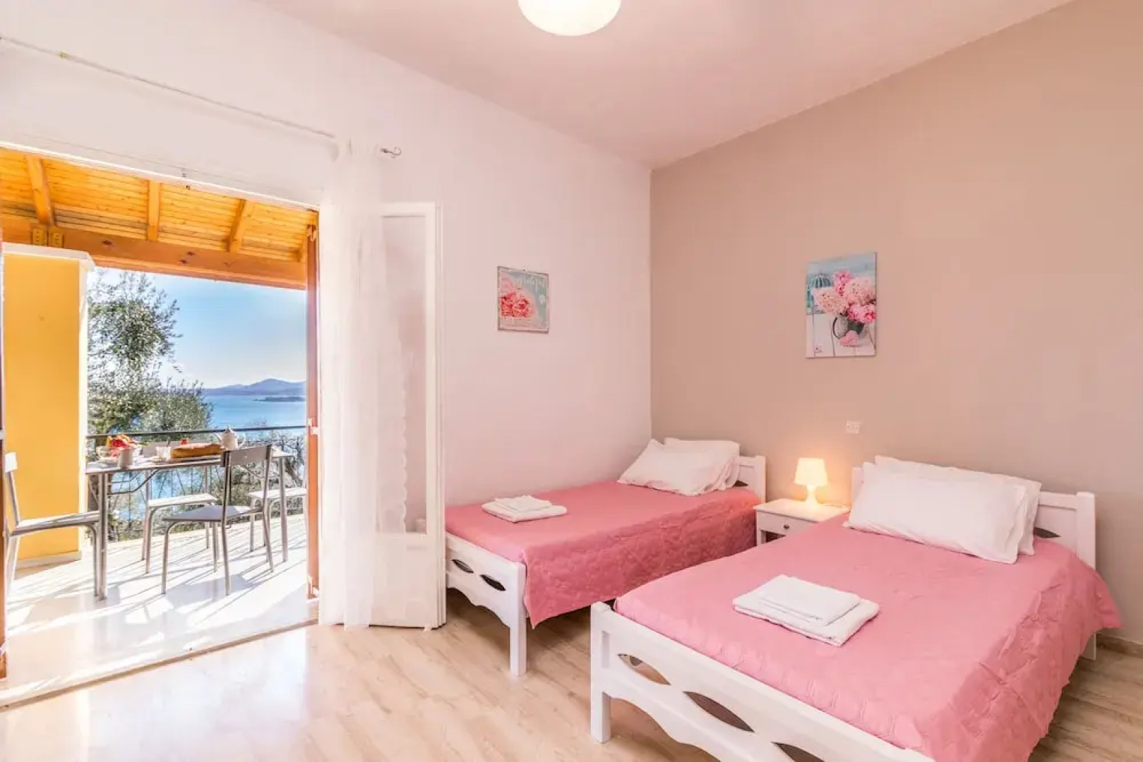 Katerina Horizon Apartments by Konnect