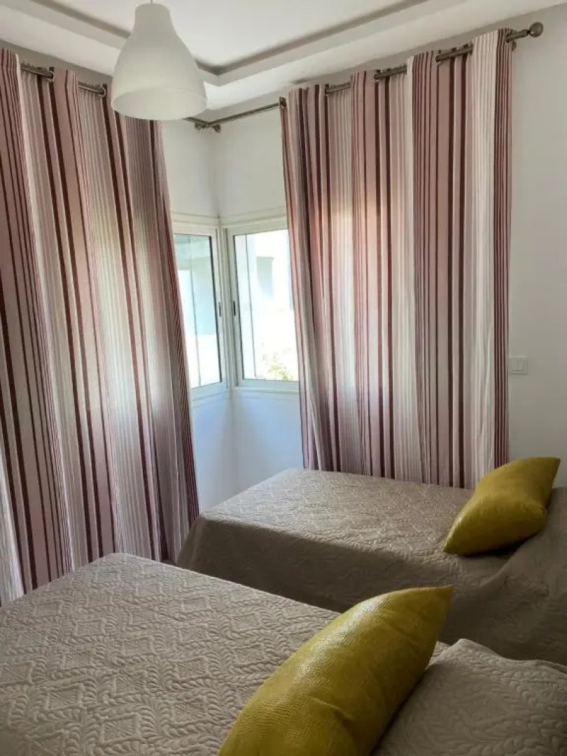 Lovely 4-Bedroom Condo with Pool