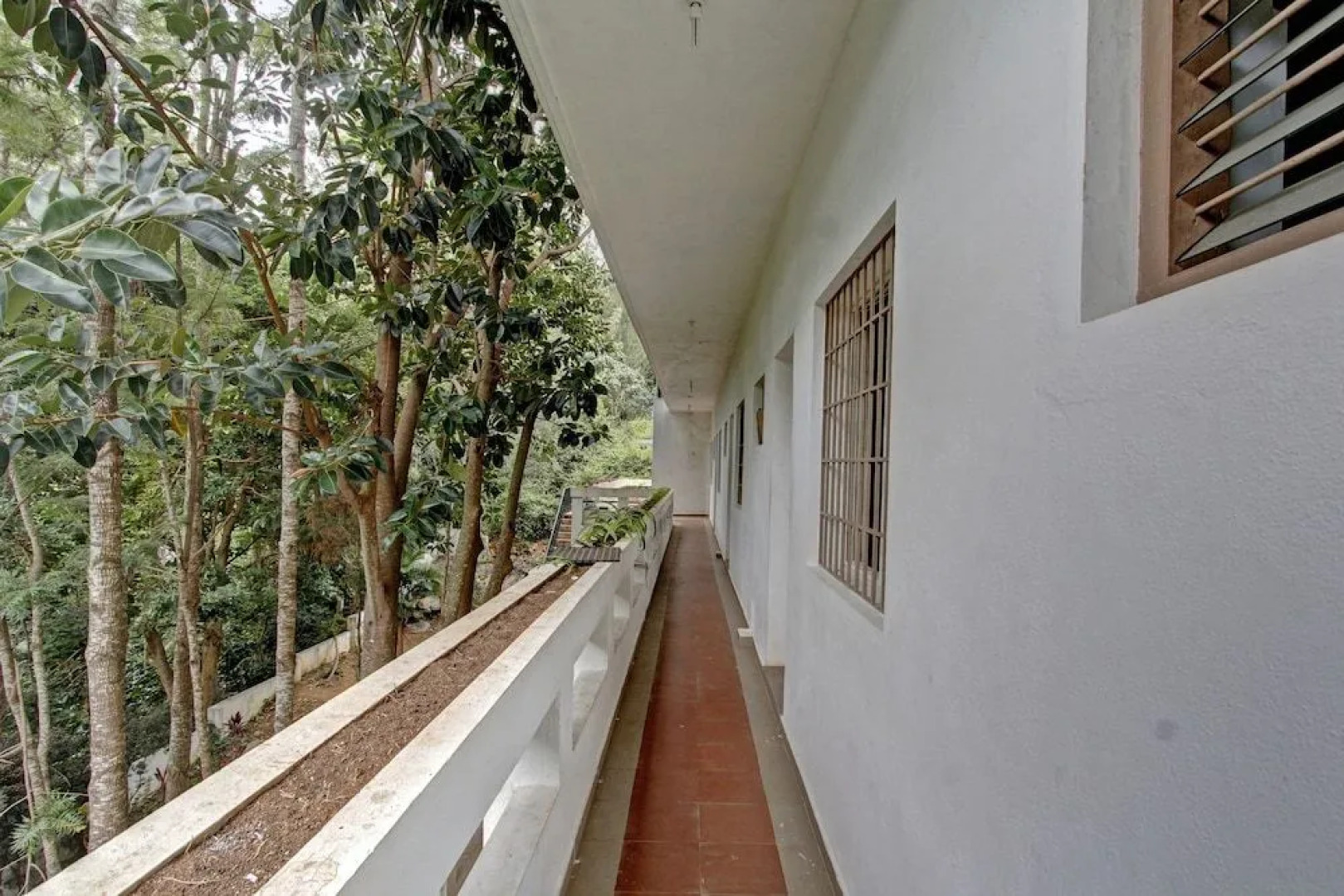 Oyo 46168 Sky Hotels