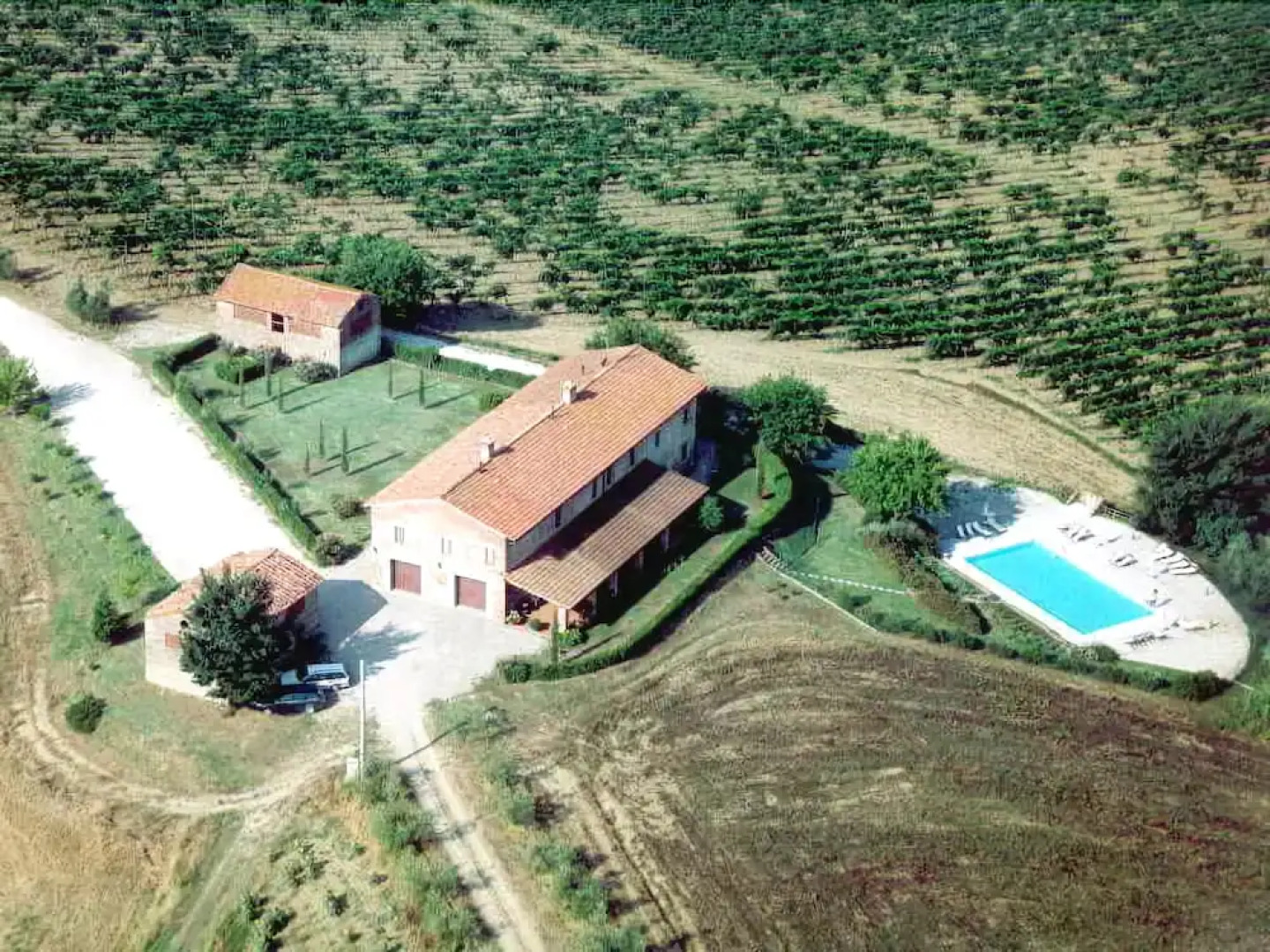 Tenuta Di Colle Alberti Agriturismo