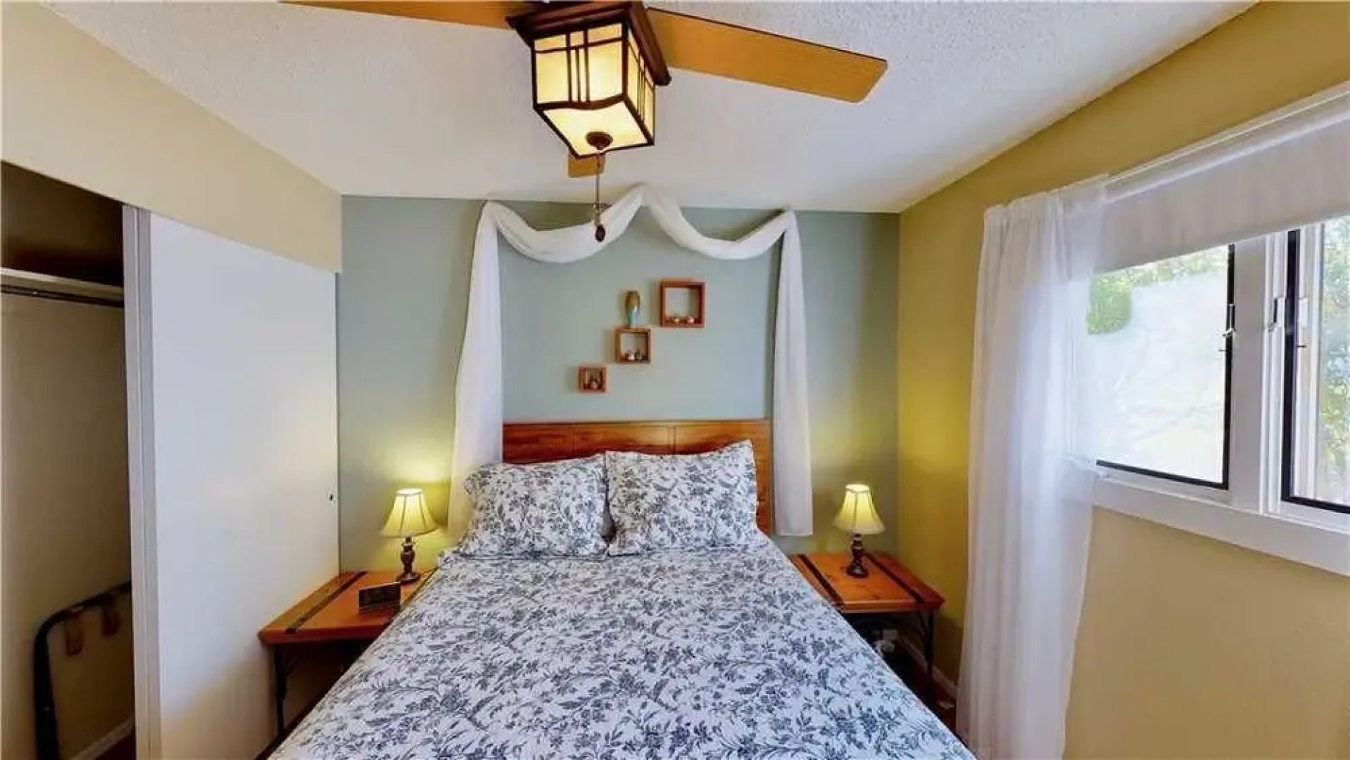 On the Rocks BnB by RedAwning